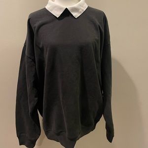 Brandy Melville oversized sweater black  with cream white collar.